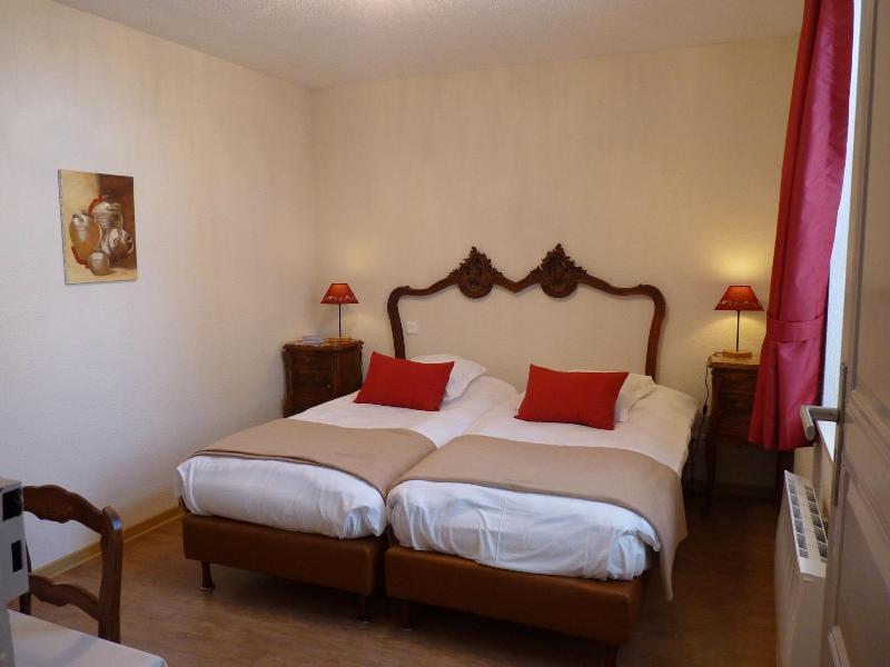 Logis Hotel Notre-Dame De Bonne Fontaine Danne-et-Quatre-Vents Dış mekan fotoğraf