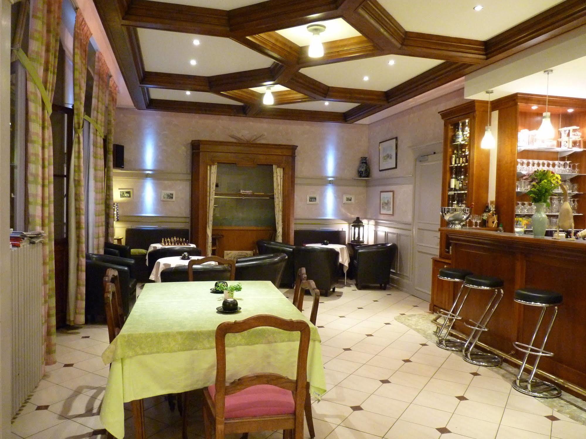 Logis Hotel Notre-Dame De Bonne Fontaine Danne-et-Quatre-Vents Dış mekan fotoğraf